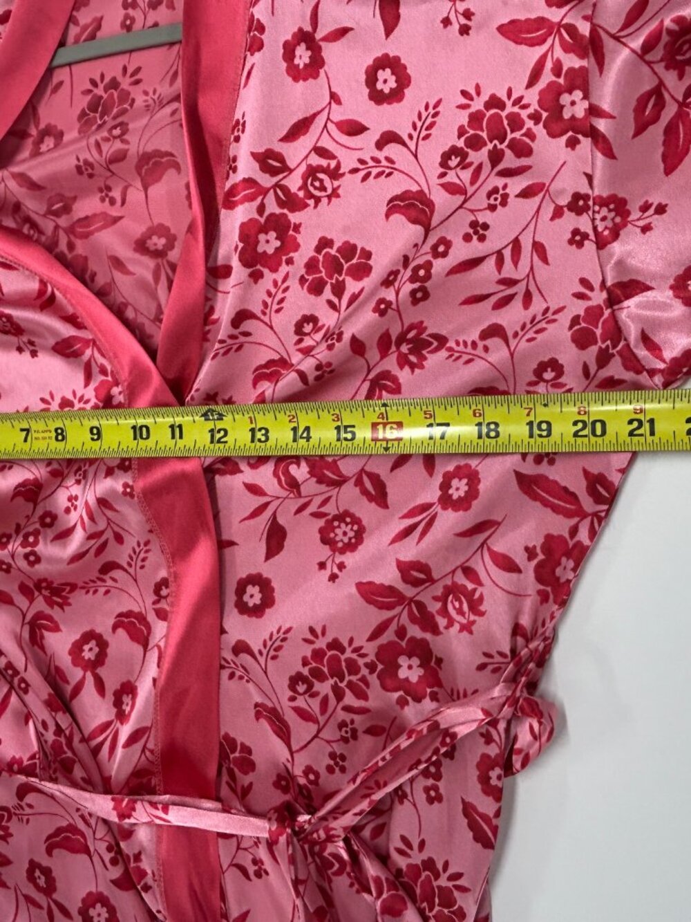 Cruz Small Pink Floral Satin Robe Cottagecore Coquette Valentine Loungewear - Picture 3 of 8